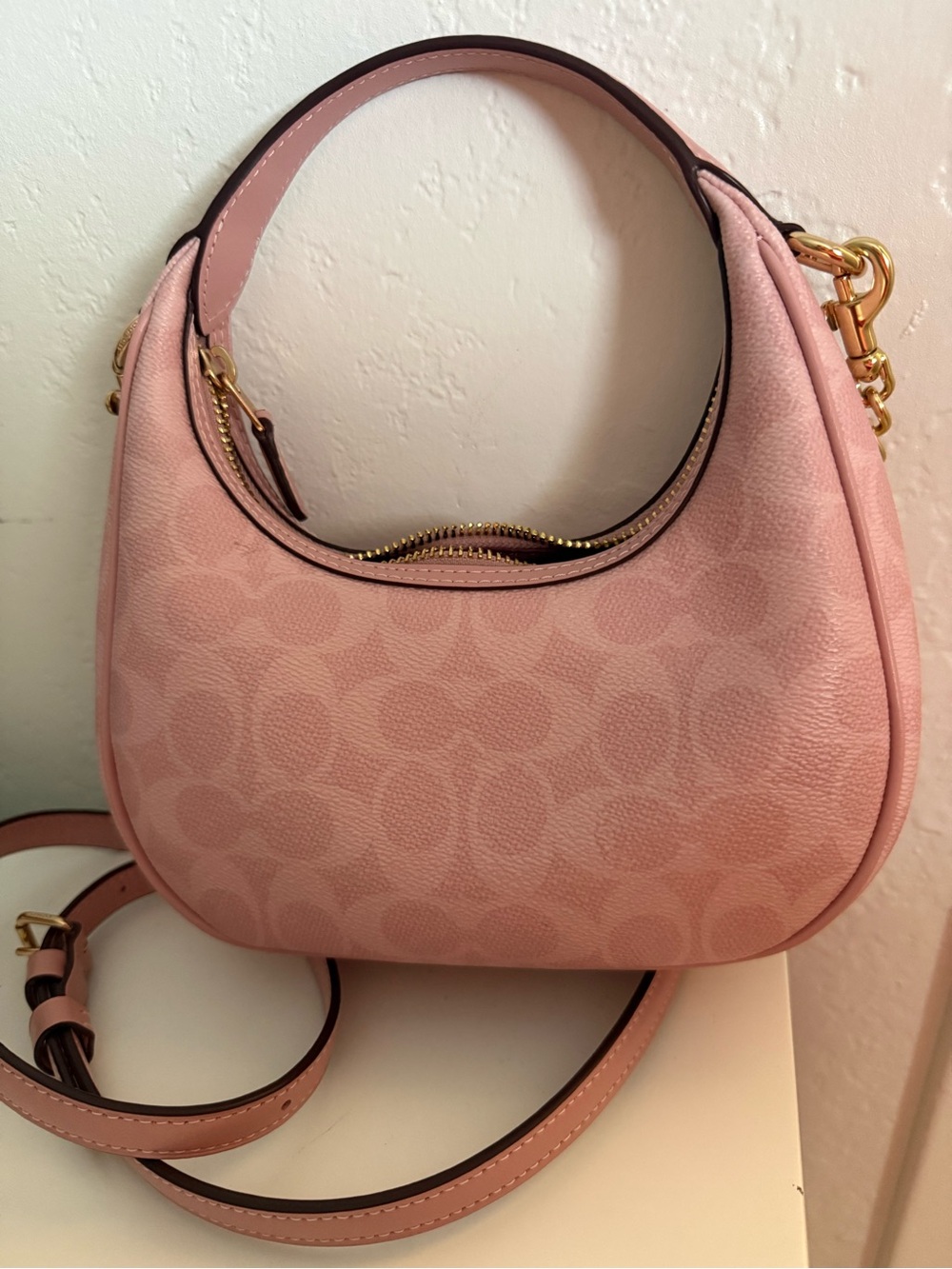 Coach Powder Pink Carmen Signature Leather Crossbody Bag - Picture 3 of 5